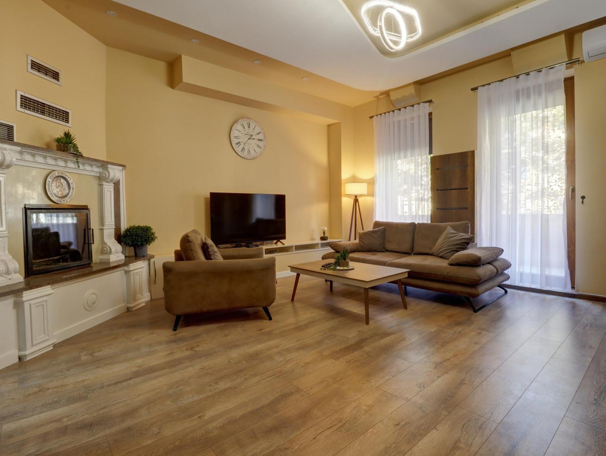 Midtown Prishtina Stays - Central Location 프리슈티나 외부 사진